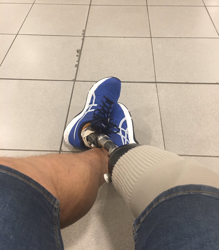 ernestosukerman's tweet photo. Sin cadenas sobre los pies me puse a andar #Lima #Peru #muchticket #somoselsistema https://t.co/TKG1QKB1pC