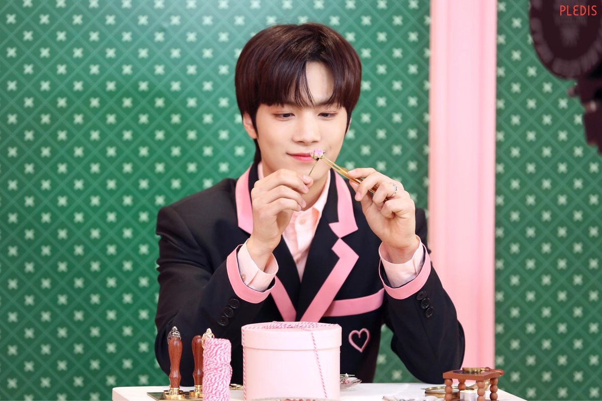 pockypearls's tweet photo. gak capek apa kamu tuu ganteng terus hah???
#NUEST #JR #김정현 #뉴이스트 https://t.co/zU8iuw02R0