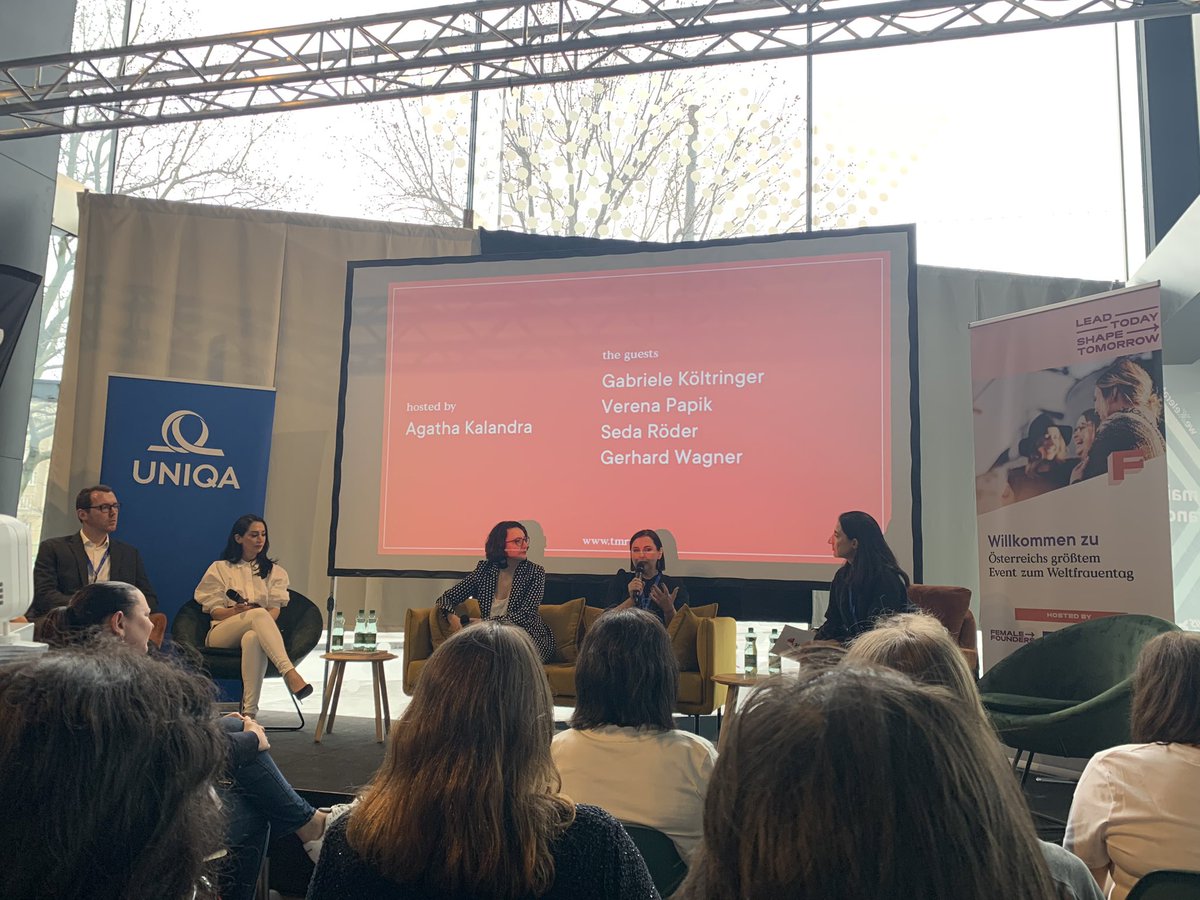 Silke_Edelmann's tweet photo. Highly interesting panel discussion on digitalisation and trends in digitalisation at LEAD TODAY SHAPE TOMORROW from @FemaleFounders @weXelerate. It’s about #AI #meaningful #SocialMedia #augmentedcreativity #tmrwiseequal #TheFutureIsFemale https://t.co/Bi126tUNbJ
