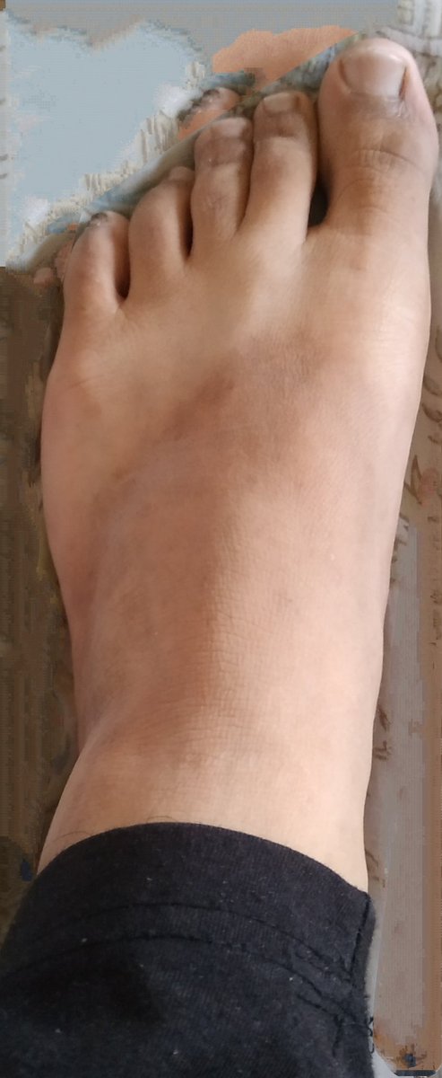 MasterRaj10's tweet photo. Who wanna lick and suck my toes... Master raj from Rajasthan https://t.co/Kj67Y2WSg9