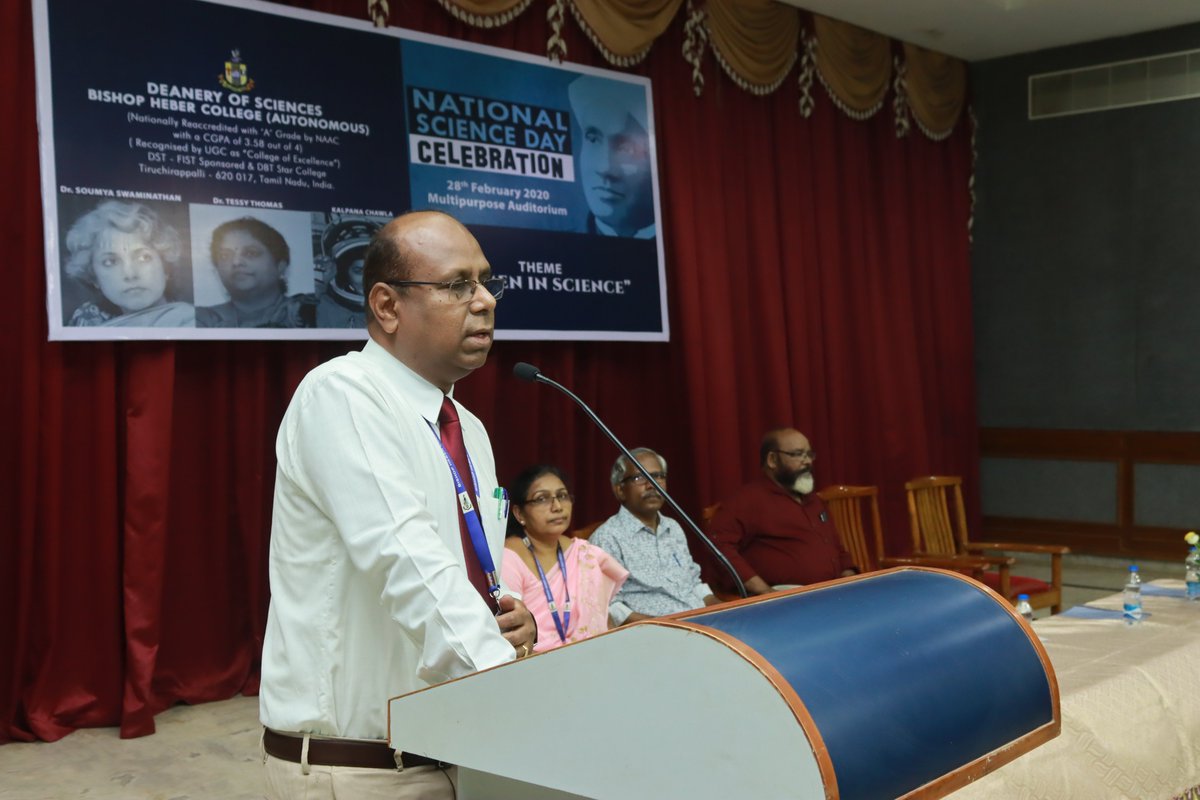 bhcollegetweets's tweet photo. National Science Day

#date 28 February 2020 #nationalscienceday
#bishophebercollege #trichy #bhc #mhrd #seminar #iic
@mhrd_innovation https://t.co/ABDwUHT96z