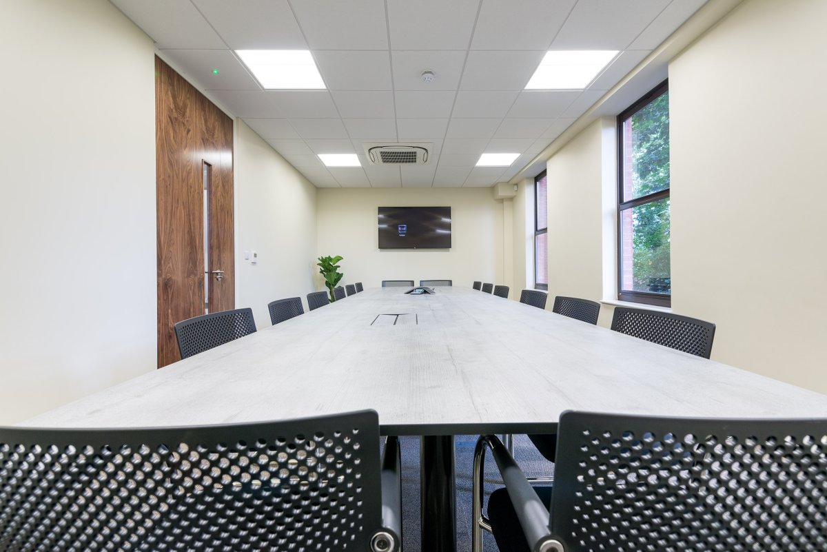 Workspaceeco's tweet photo. One of the many outcome highlights from our Savills project was the introduction of plants and greenery throughout the interior. Read our full case study here > https://t.co/AbCjc9Pqsx  

#officefitout #officedesign #officeinteriors #officefurniture  #wellbeing #officeplants https://t.co/saQrpf0E7u