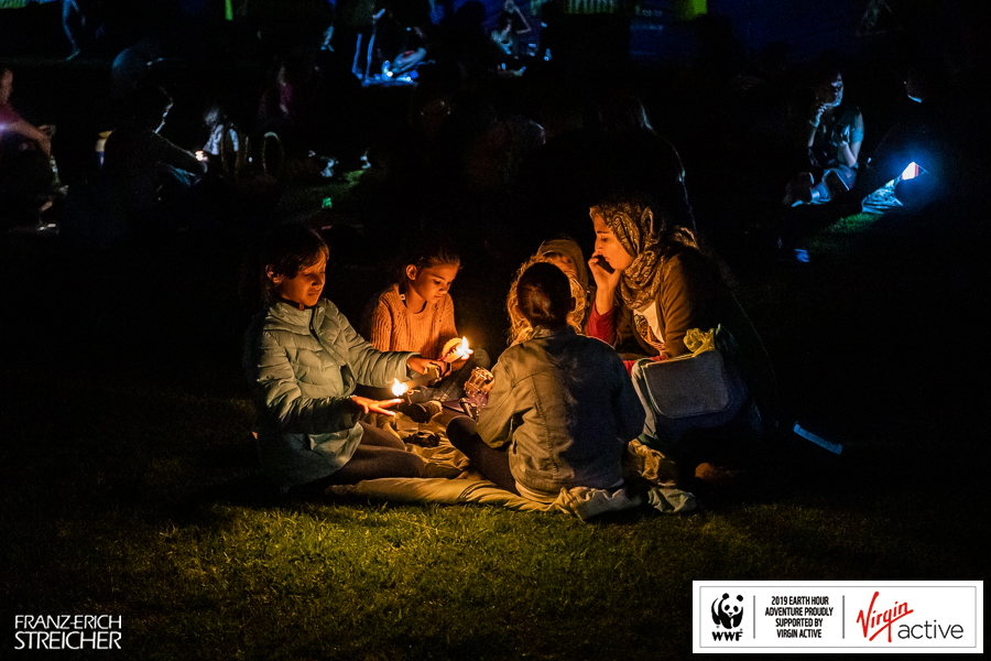 WWFSouthAfrica's tweet photo. In the dark of the night, children and adults alike come out to play at the #EarthHourAdventure and #Connect2Earth in a real way. TICKETS HERE: https://t.co/93LjBp6TY1 https://t.co/5vthFewO2p