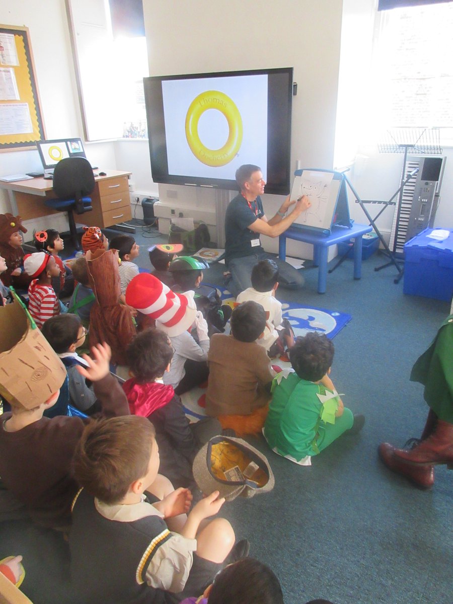 TheMallPrePrep's tweet photo. The boys had an amazing time with Thomas Docherty @TDIllustration this morning. He drew characters that he has illustrated, read to them from his books and showed them how to draw a Snatchabook while they all had a chance to draw one #BookWeek2020 #youcandoanythingifyoupractice https://t.co/T6HqhCv4o0