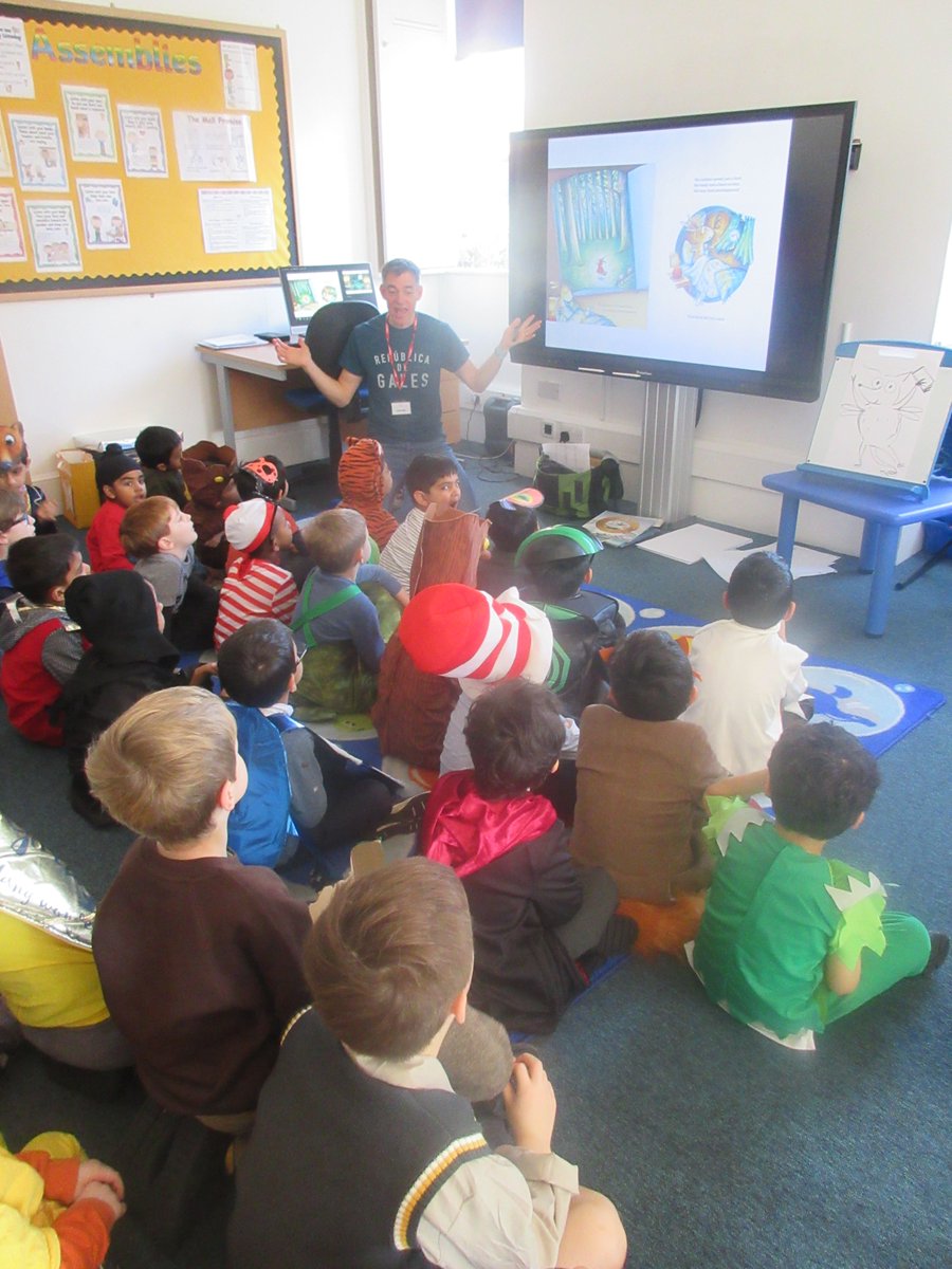 TheMallPrePrep's tweet photo. The boys had an amazing time with Thomas Docherty @TDIllustration this morning. He drew characters that he has illustrated, read to them from his books and showed them how to draw a Snatchabook while they all had a chance to draw one #BookWeek2020 #youcandoanythingifyoupractice https://t.co/T6HqhCv4o0