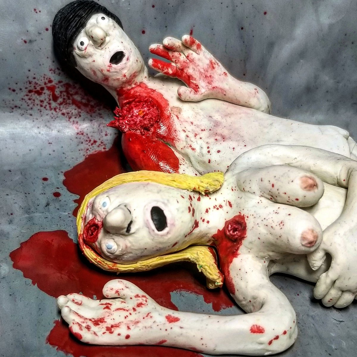 Paint test for gunshot wound 1 is an AR and 1 is a pump shotgun.
#animation #goreart #massacre