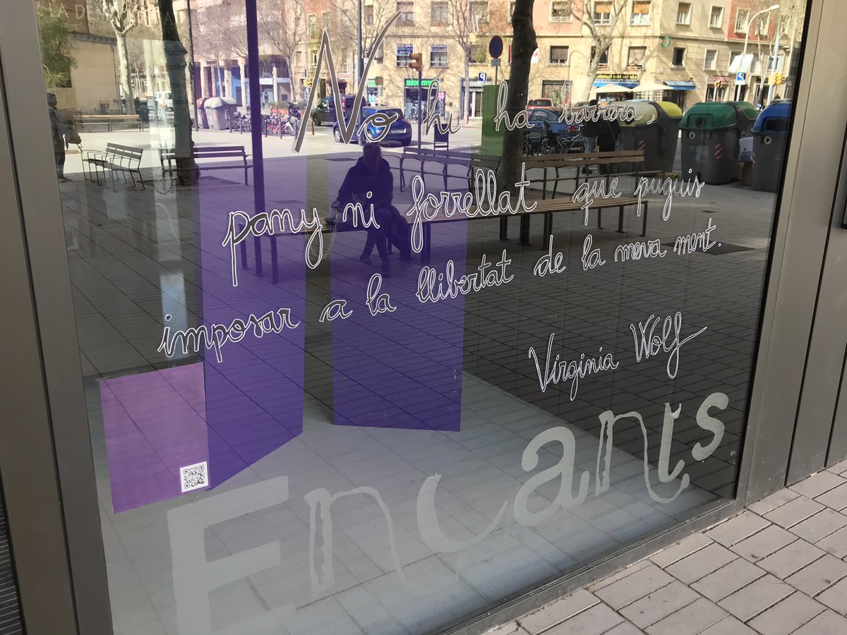 Escola dels Encants (@edelsencants) on Twitter photo No hi ha barrera, ni pany ni forrellat que puguis imposar a la llibertat de la meva ment. (Virginia Wolf). <a href="/EdelsEncants/">Escola dels Encants</a>. Us deixem una cançó de Rozalén - La Puerta Violeta! #DiadelaDona #DiaInternacionalDeLaDona No hi ha barrera, ni pany ni forrellat que puguis imposar a la llibertat de la meva ment. (Virginia Wolf). <a href="/EdelsEncants/">Escola dels Encants</a>. Us deixem una cançó de Rozalén - La Puerta Violeta! #DiadelaDona #DiaInternacionalDeLaDona