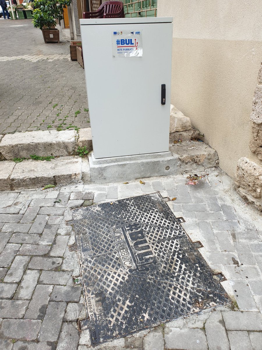viciocort's tweet photo. #CNO @OpenFiberIT #Bivona #Area #Bianca #Sicilia #ultrabroadband #fibra #ottica #SirtiTheBest @Infratel_Italia @marcobellezza @MISE_GOV @mirellaliuzzi @InnovazioneGov @PaolaPisano_Min @asstel_it @LDRaimondo https://t.co/CZTXWrjj1K