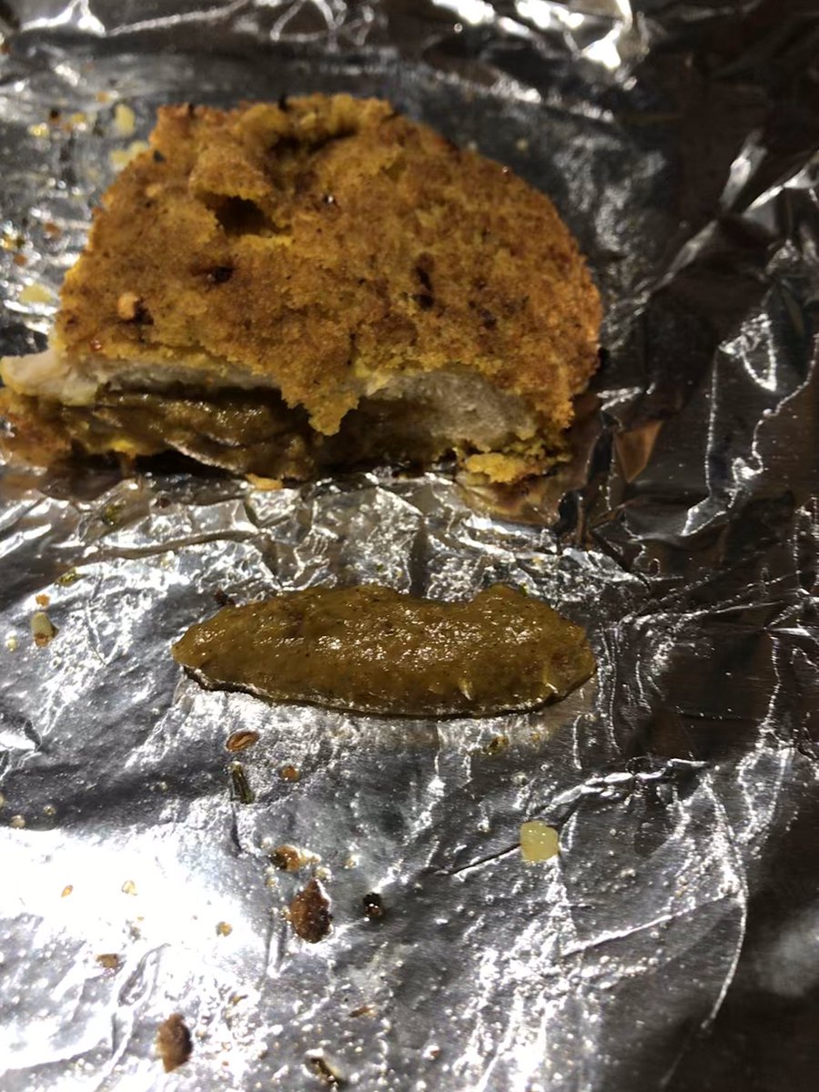 DebbieScrivene1's tweet photo. Don't usually buy Chicken Kiev's ...we haven't had them for over 20 yrs and I can honestly say it'll be another 20 before we have them again!!! No need for words @AldiUK #Disgusting #myerror #yuck 🤢🤢🤢 https://t.co/dNGD2LsJsx