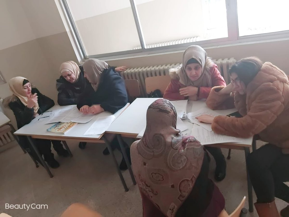 CRDP_Liban's tweet photo. #PITB #Dar_Baalbeck
"Lesson preparation", a training workshop for cycle 1 and 2 teachers on designing an effective lesson plan. 
#Education #CRDPliban https://t.co/Hf9orhR8SX