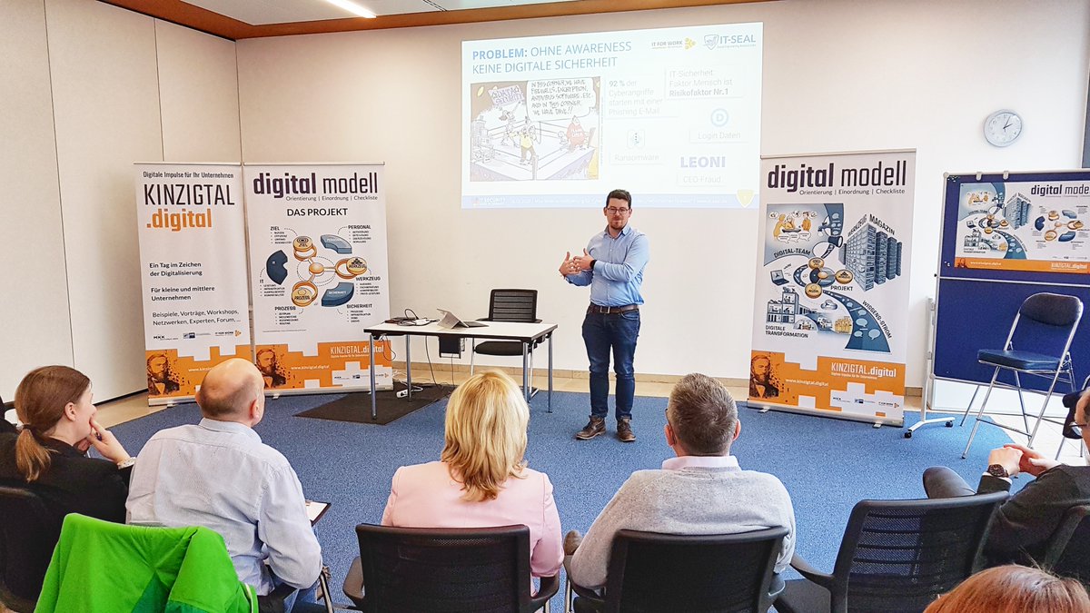 it_seal's tweet image. IT-Seal erklärt Unternehmensvertretern im #Kinzigtal, wie Cyberkriminelle vorgehen und was man dagegen tun kann! #SpearPhishing #Phishing #SocialEngineering #Mitarbeitersensibilisierung #ITSicherheit