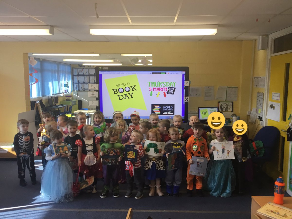 Hadrian_Park's tweet photo. World book day in nursery ⭐️ #HPPSEYFS #HPPSReading @WorldBookDayUK #WorldBookDay2020 https://t.co/ymCc6txGDV