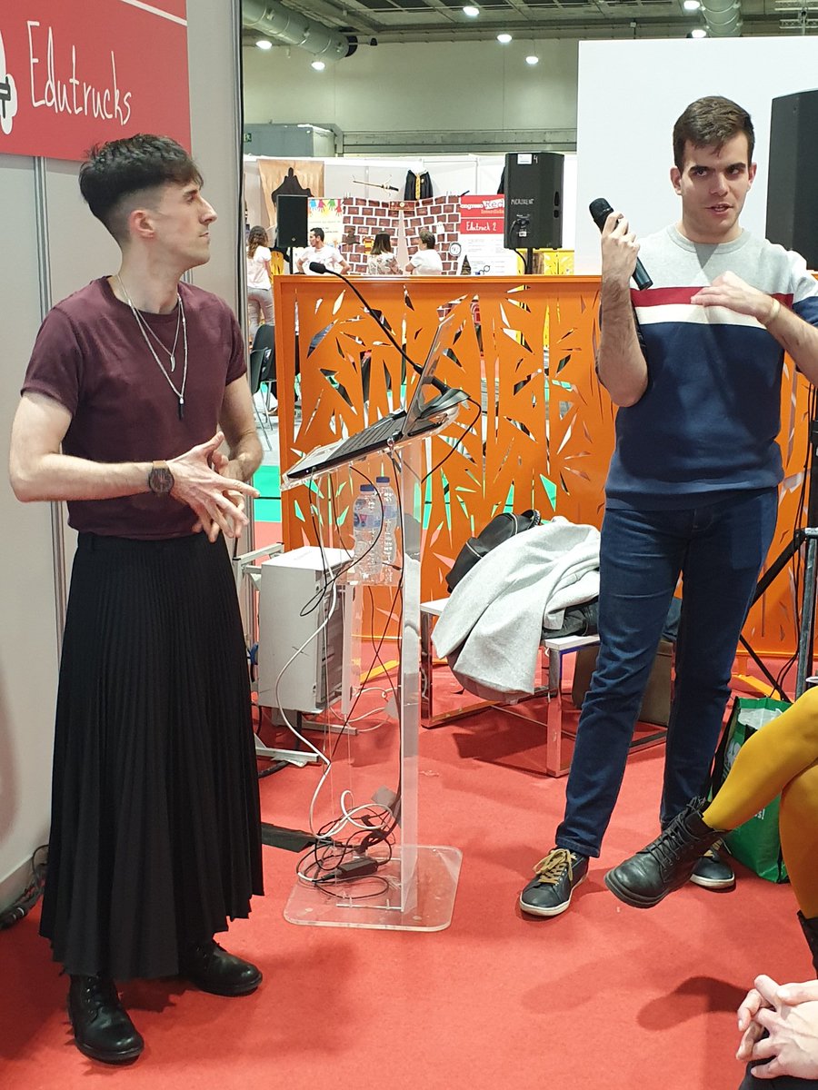 miranosyunete's tweet photo. Tarde de educacion, diversidad y respeto con @cogam_lgtbi
Hoy con @miranosyunete en @ifemaferiademadrid al #CongresoRed2020 #MYURED2020 #Interdidac2020 https://t.co/OywHSDjJq8