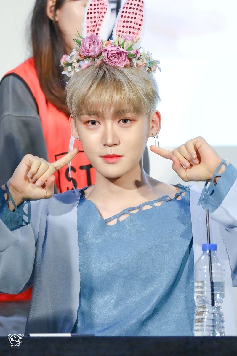 7ocRui's tweet photo. I followed you since the first episode in under nineteen. You have something special, Rui. 
I'm very proud of your hardworking ❤️

Love you so much, Jang Rui. Happy birthday baby!!
💜루이 (미리)생일축하행💜

#HAPPY_RUI_DAY #HAPPYRUIDAY 
#MY_DREAM_IS_RUI
@7OC_official https://t.co/w3xWZxYu8w