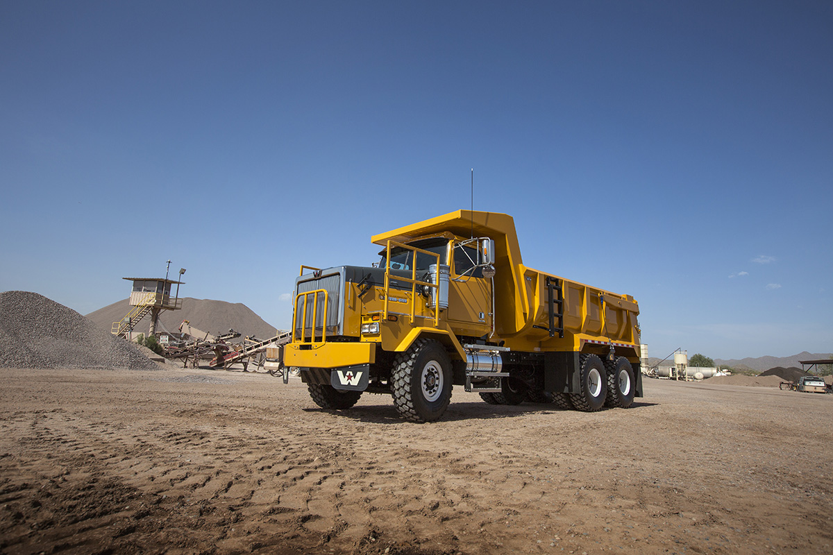 WstrnStarTrucks's tweet photo. Our #XDOffroad models are built super-sturdy: extra cab gussets and reinforcements help support the severe-duty cab. So you get comfort AND safety.
https://t.co/nEiygLNiFM https://t.co/FnlQQw6g5W
