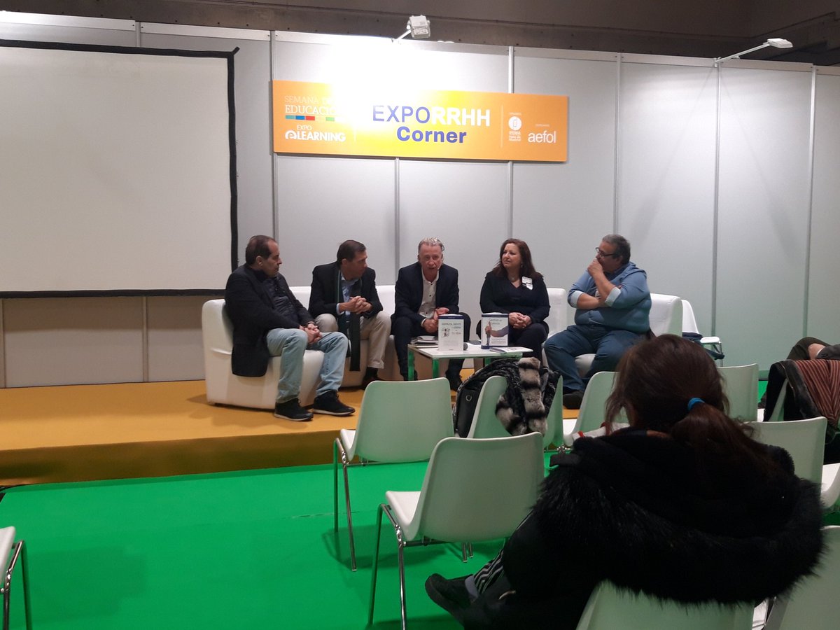 RC_Garcia_'s tweet photo. Hoy en el #esporrhh de #expoelearning en @feriademadrid https://t.co/udPxeypqeJ