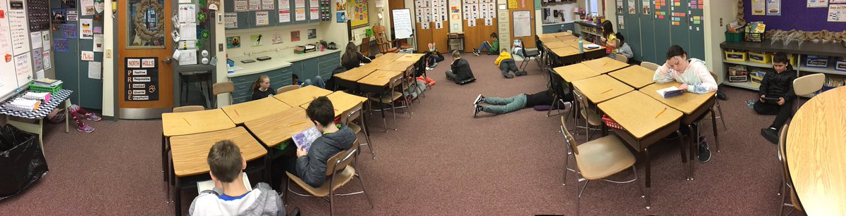 A room full of readers makes my heart happy!!! <a href="/NH_Elementary/">NH Elementary</a> <a href="/NHEReads/">Elizabeth Zimmerman</a>