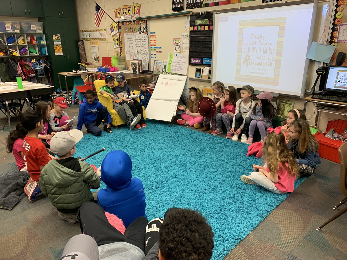 KolbClass's tweet image. Show and Tell Friday! #gpgatorleaders