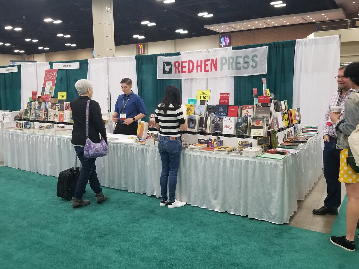 Atelier__Ink's tweet photo. Day two, we're ready for you! Come on down to booths 1455–6 for all your prose and poetry needs! (And chocolate!) https://t.co/hTNDzQ10WK