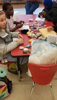 McMahonTigers's tweet photo. Today was our first Friday session of Tiger's P.R.I.D.E!

Fourth graders started their day by making jewelry, played hockey, did some needle felting, learned some cheering, getting outdoors, doing yoga, hand drumming and more.

Who wishes this was around when we were in school? https://t.co/OrfQtGXLBB