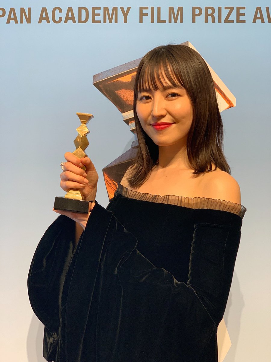 Gakki Masami Fun Sur Twitter キングダム最多4部門受賞おめでとうございます 最優秀助演女優賞 最優秀助演男優賞に輝いた 長澤まさみさん 吉沢亮さん おめでとうございます 日本アカデミー賞43 キングダム 最優秀助演女優賞 最優秀助演男優賞 長澤