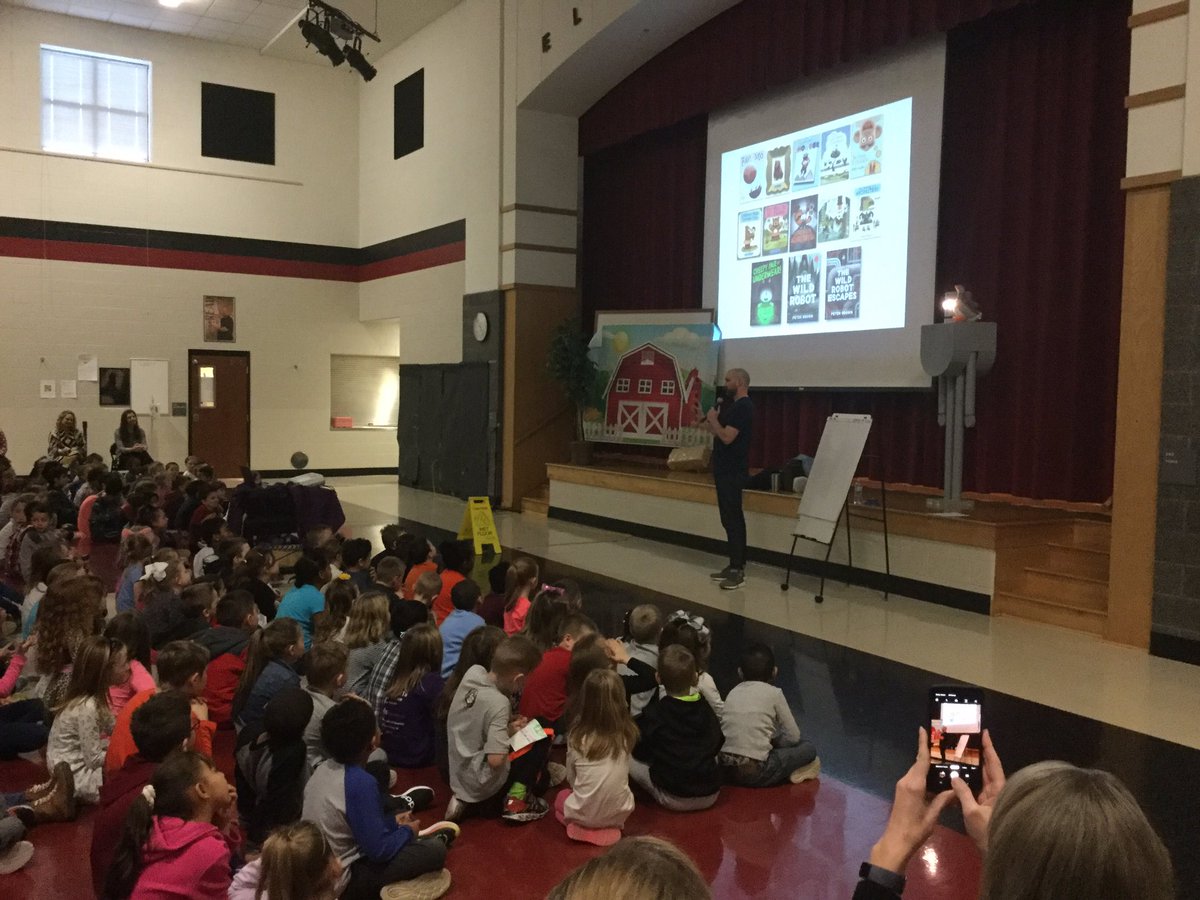 HSD_MES_Library's tweet photo. Students at Mountville Elementary had the opportunity to meet author and illustrator Peter Brown after spending two years reading about their robot friend, Roz. It was an unforgettable experience ๐ค #meslibrary #mespto @peterbrownstudio @hempfield https://t.co/1MP9nL4FoX