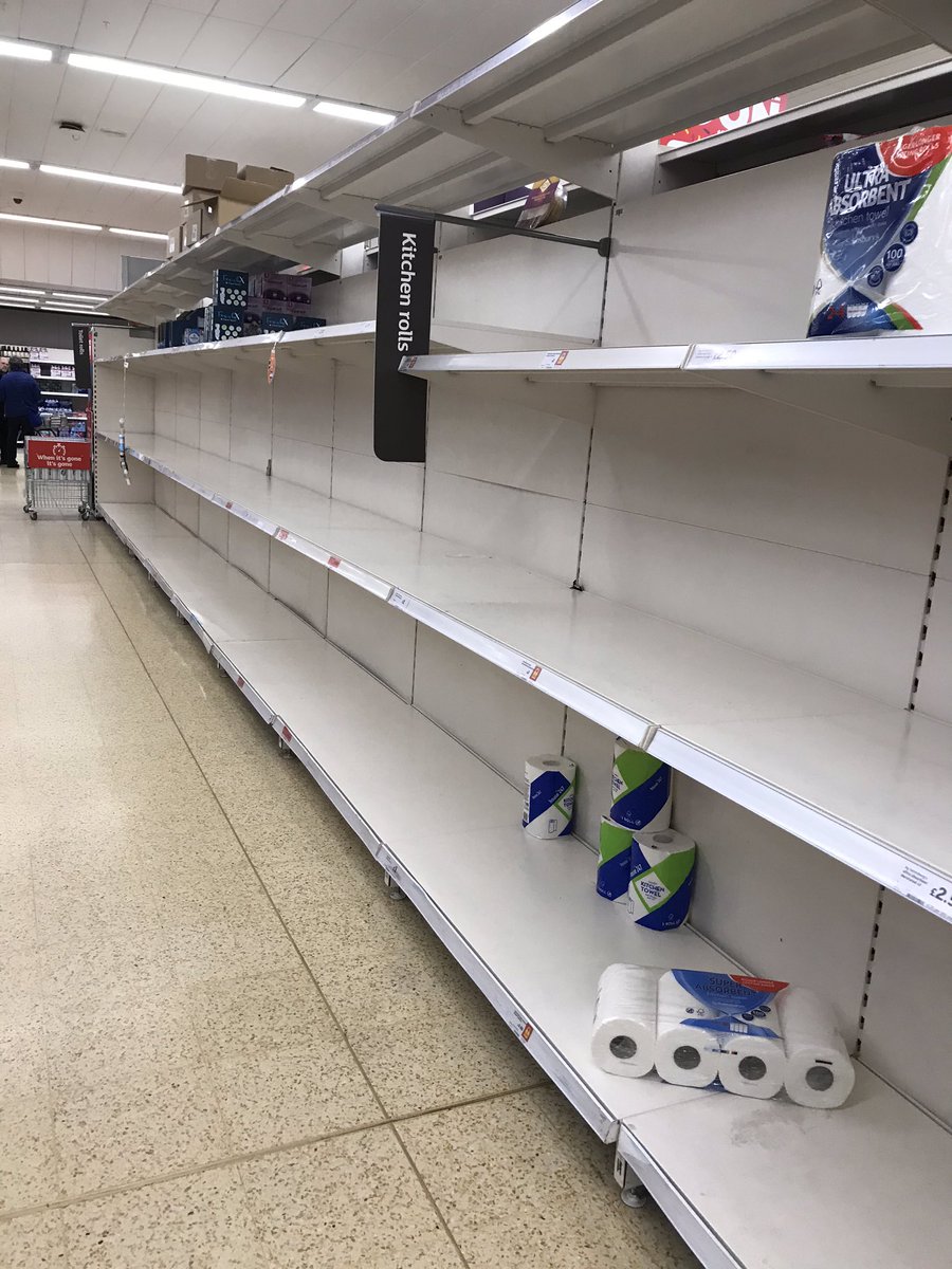 sianjohns12's tweet photo. QUICK there’s a coughing virus... we must purchase ALL of the toilet roll, kitchen roll &amp; tissues 😷🤦🏻‍♀️
#coronavirus https://t.co/r0IFB0n4XG