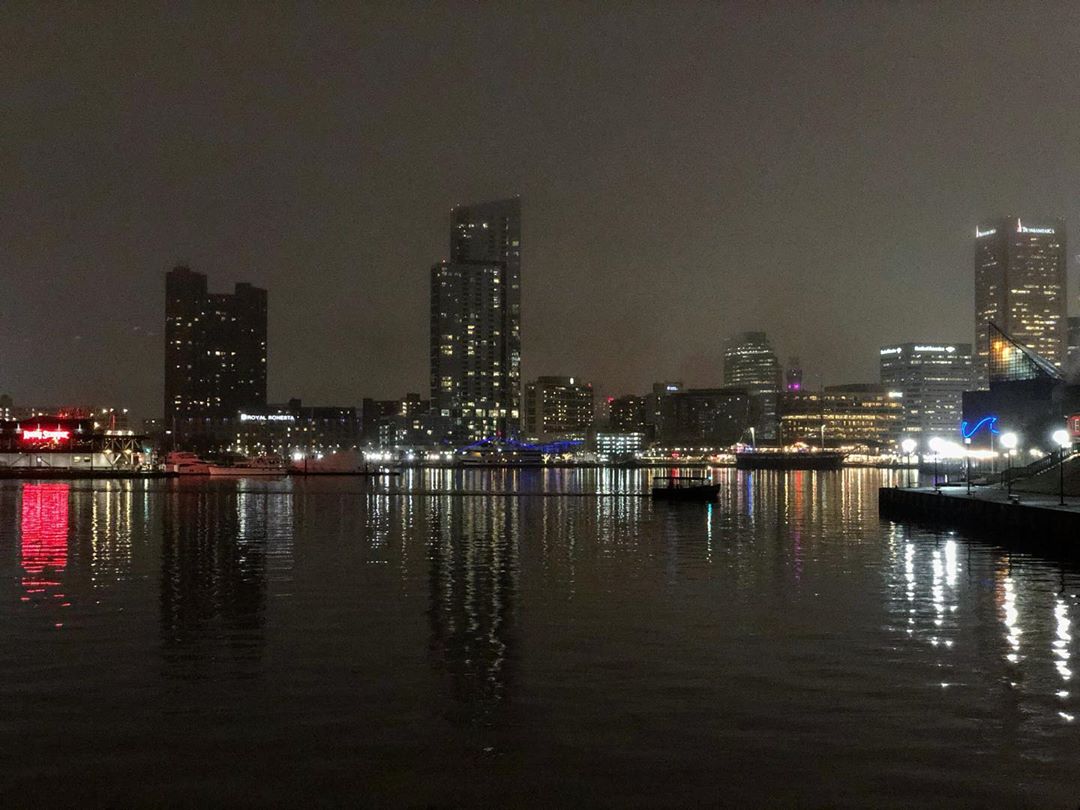 HyattPlaceBmore's tweet photo. 😍 “Seeing Baltimore’s Inner Harbor walking out of my hotel was very calming. Such a nice view and a peaceful place to be.”

Book your stay ➡️ https://t.co/I1m53ZU9d1

📸 Shared with permission via Peter Verry on Insta #charmcity #visitbaltimore https://t.co/ekBXG5BnXX