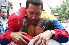 #06Mar #A7AnosDeTuSiembraComandate Chávez se hizo pueblo y está presente en cada uno d nosotros a través d sus innumerables logros revolucionarios q dignifican a l@s vzlan@s. Sigamos el ejemplo dl Gigante eterno d no entregar lo q por derecho nos pertenece #ChavezPresenteYFuturo
