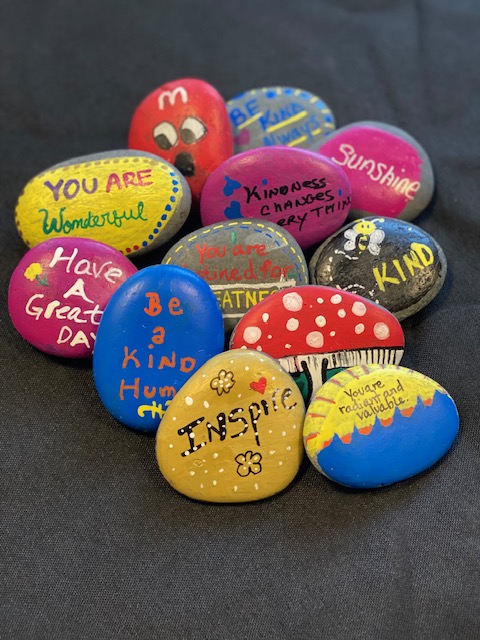 Regency Plaza tweet media