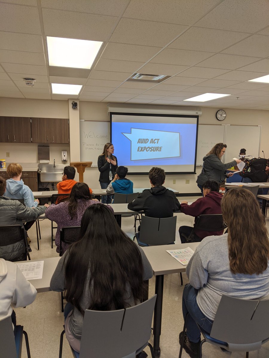 jhodge202's tweet photo. ACT DAY is in full effect! Knox Co AVID eighth graders are analyzing their PreACT results and planning for the future! @KcSavid @Whittle_Springs https://t.co/4ViJzIpC9v