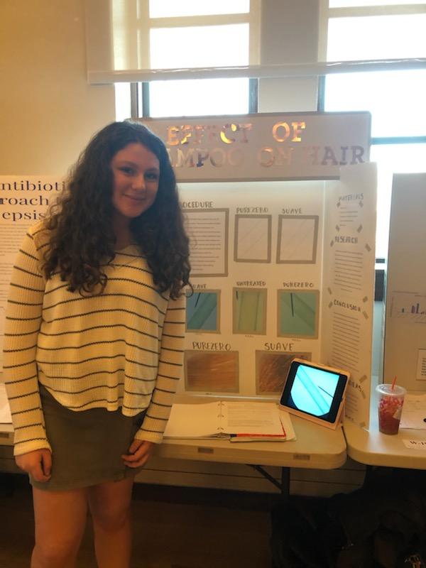 MCSTEM1's tweet photo. More pictures from @MassScienceFair regional fair @MaldenCatholic @MCGirlPrincipal @MCBoysPrincipal https://t.co/tbCCSmtJzJ