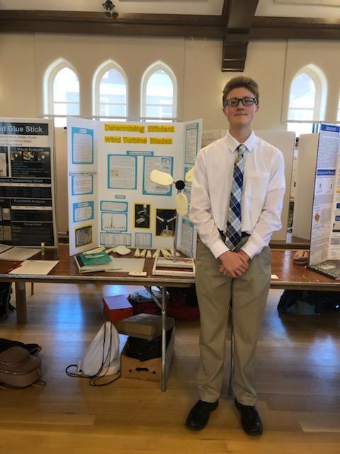 MCSTEM1's tweet photo. More pictures from @MassScienceFair regional fair @MaldenCatholic @MCGirlPrincipal @MCBoysPrincipal https://t.co/tbCCSmtJzJ