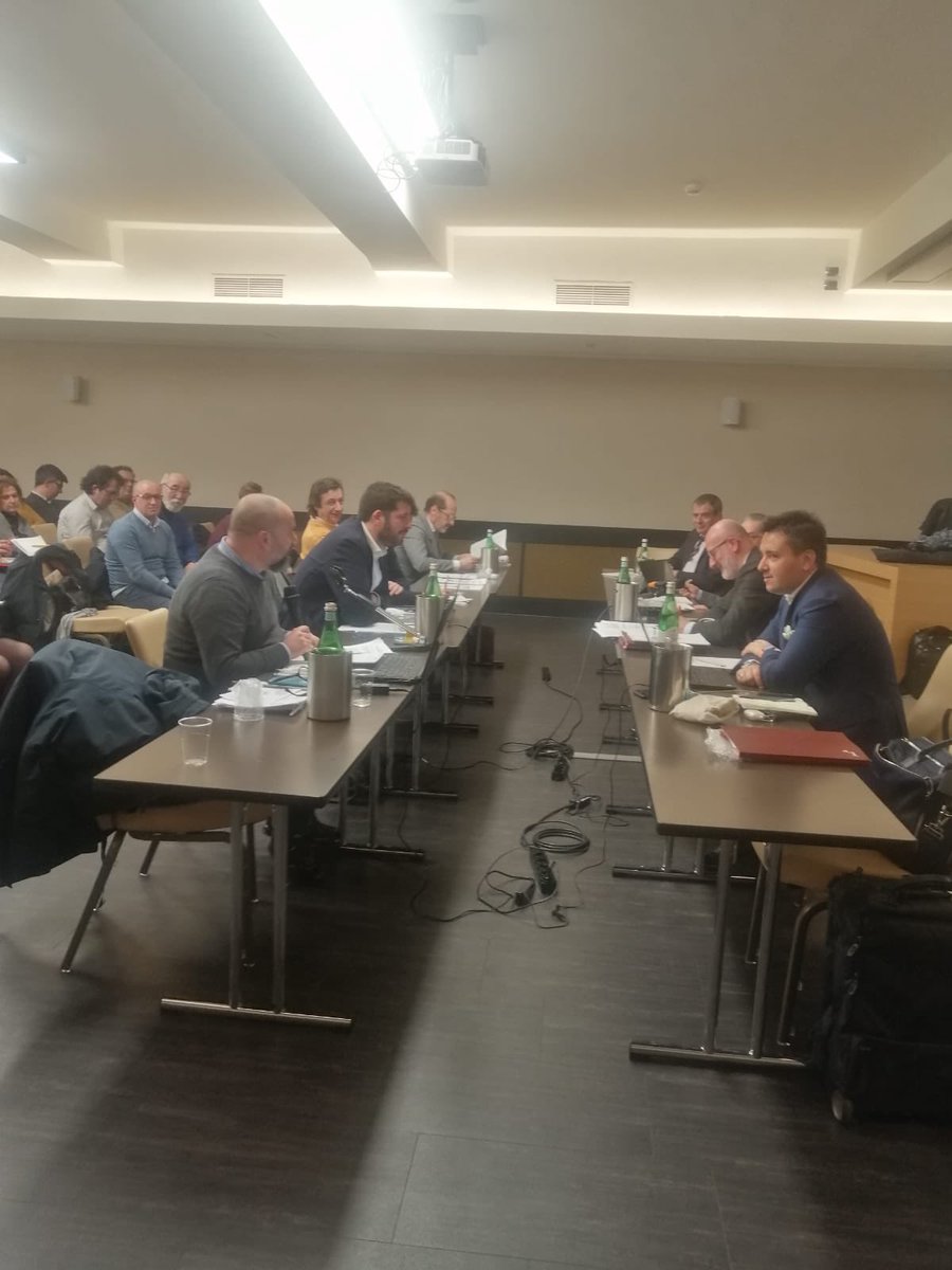 FisascatCisl75's tweet photo. #Conad #Auchan Verso la conclusione la fase sindacale della procedura di licenziamento collettivo avviata da Margherita Distribuzione per il personale di sede @VincenzoDellOr2 Definire al più presto una intesa equilibrata che dia risposte ai lavoratori https://t.co/Lhm41tcAsL https://t.co/J7hXzsZ0Sc