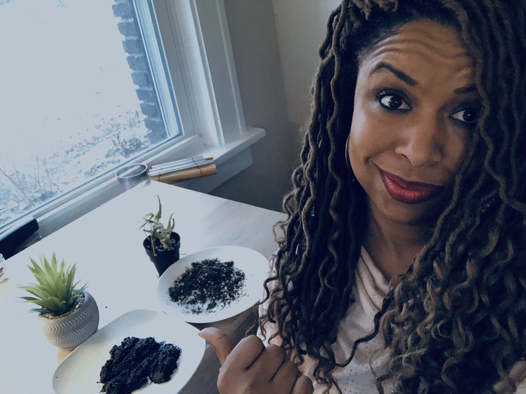 BecomingPhoenix's tweet photo. Don’t know who you are ? Expose the character of your soil! Hell in the hallway podcast . Stay tuned! https://t.co/n0OKFBotfb