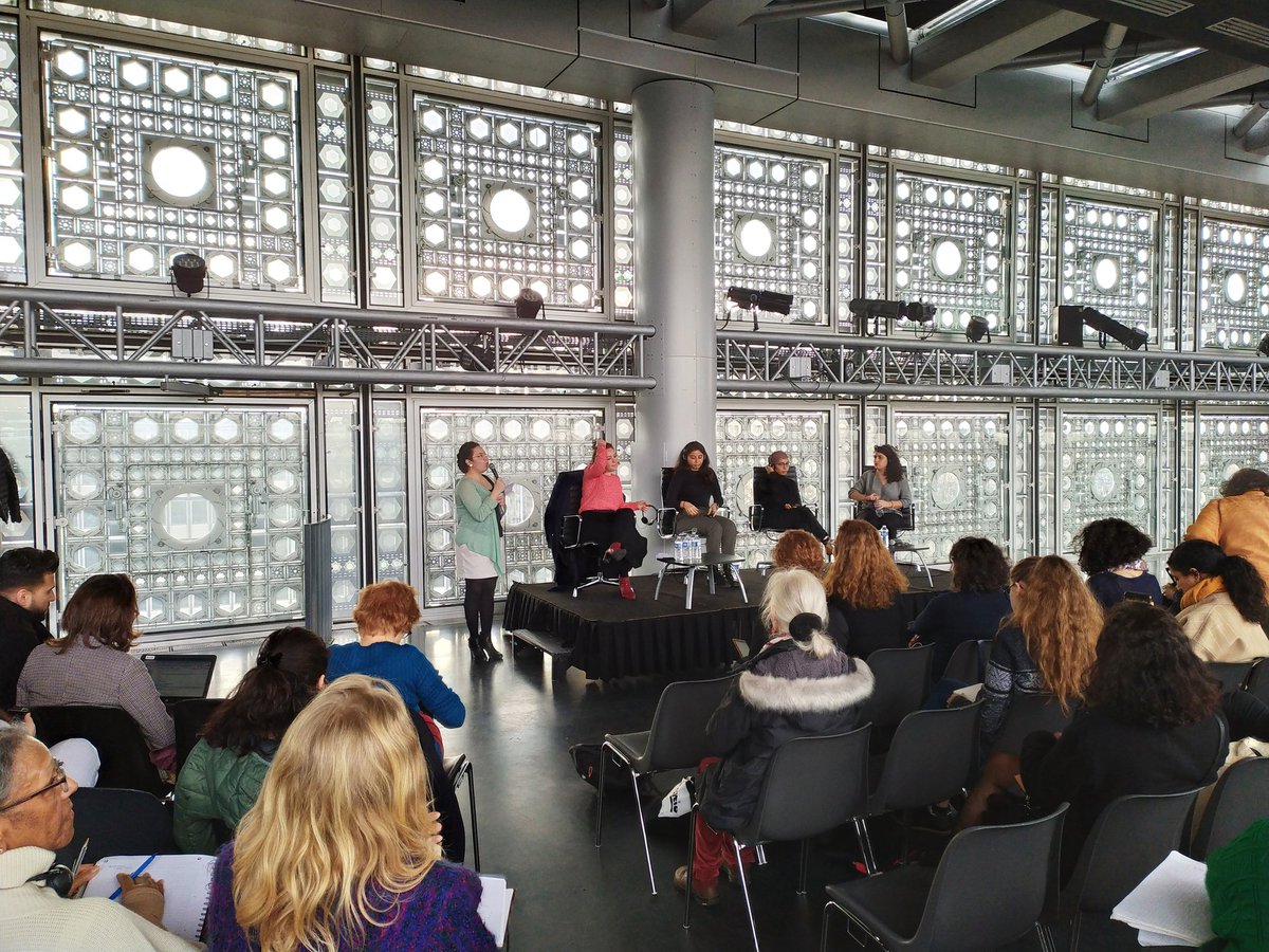 imarabe's tweet photo. Table ronde #2 - Créer en communauté et en sororité.
Avec : Zainab Alradhi @niswaorg (Arabie Saoudite), @FarahBarqawi (Palestine) et Sara bin Safwan @banatcollective (Emirates arabes unis)
#Arabofolies https://t.co/Mmk01Qaxmr