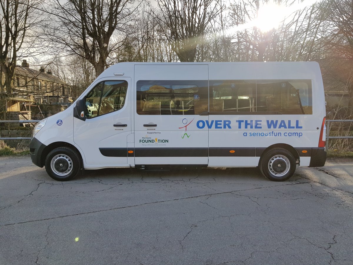 MinibusOptions's tweet photo. This week we welcomed @OVERTHEWALLCamp who came to collect their new Renault Master accessible minibus.

OTW provides camps for children &amp; families affected by serious illness. This minibus will go towards helping transport children &amp; their families to various activities!😃 https://t.co/6ULLXeO7Kn
