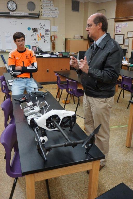 FoundationGulf's tweet photo. STEM learning remains a top priority to the EFGC for Gulf County students. Thank you Senator Bill Montford and Representative Jason Shoaf for supporting STEM in our schools with our School District Education Foundation Matching Grant Program. @BillMontford @JasonShoafFL https://t.co/xlXOTfSYyX