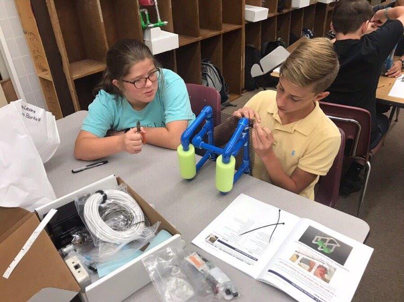 FoundationGulf's tweet photo. STEM learning remains a top priority to the EFGC for Gulf County students. Thank you Senator Bill Montford and Representative Jason Shoaf for supporting STEM in our schools with our School District Education Foundation Matching Grant Program. @BillMontford @JasonShoafFL https://t.co/xlXOTfSYyX