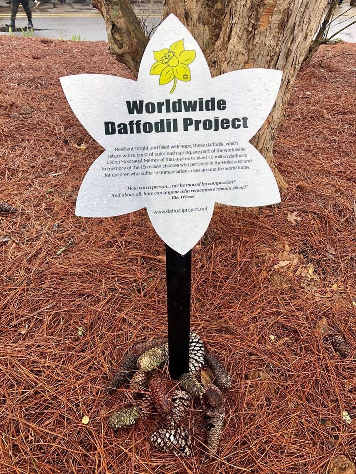 High Meadows School on Twitter "A group of 4/5 students planted