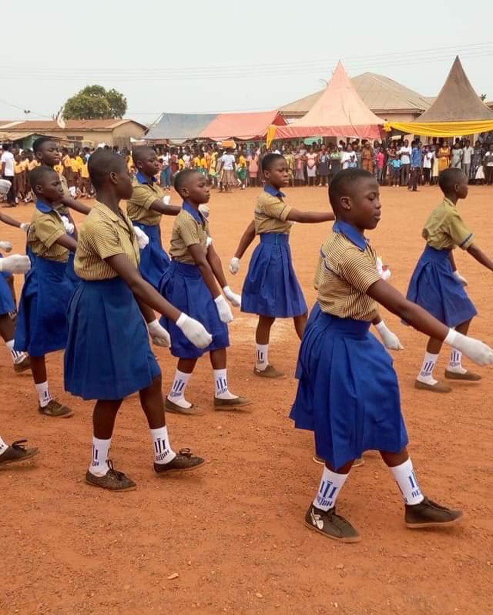 xuccessbwoygh's tweet photo. This is proper branding SM 4Lyf see more Reign socks used by schools across the country @shattawalegh
#SMBrand #ReignIndependence #SCMobileAtOne #GhanaAt63 Independence Day Togetherness https://t.co/MWe5WQZvXd