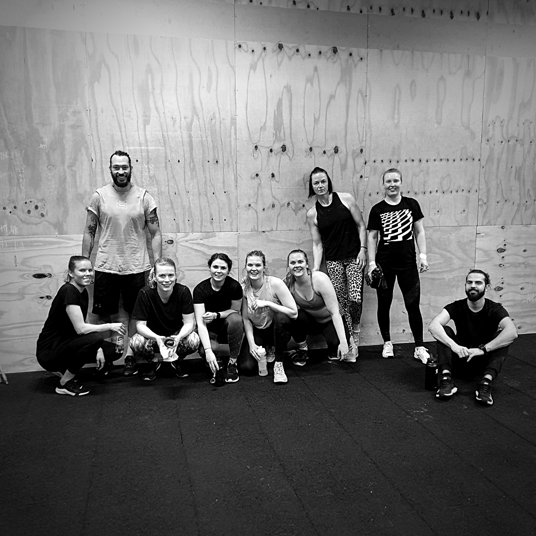 CultFitHelsinki's tweet photo. We are always happy to have drop-in guests! Last week got guests on one of our classes, Thiago from Brazil and Mira. ⁣
⁣
Thank you for visiting! We hope to see you some other time again!💪⁣
⁣
#crossfit
#crossfitdropins
#crossfitcentralhelsinki⁣
#mygymcfch⁣
#helsinki https://t.co/t7luI5etpd