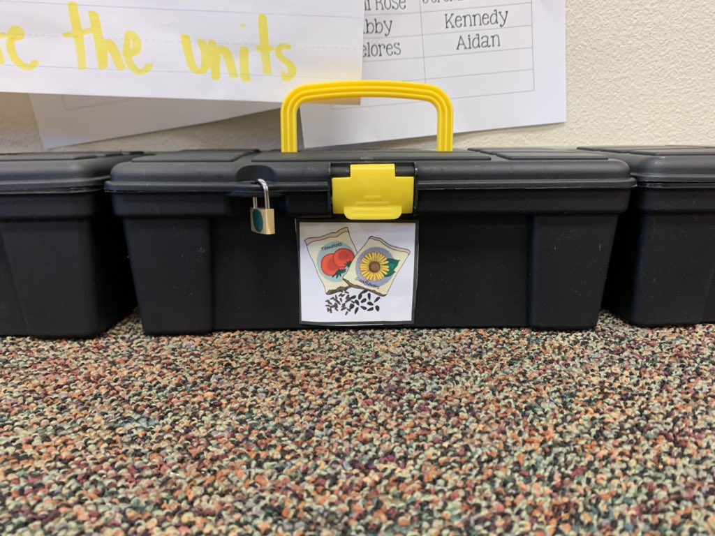 Mrschainnnnn's tweet photo. Today was The Great Measurment Race! And boy...what fun we had! Students had to read their clues, measure the line the correct way and unscramble a word to unlock their box for a prize! #cesleads #justkeepclimbing #alwaysfirst @KISDMathSquad @CaprockES https://t.co/Tb33nxqGhD