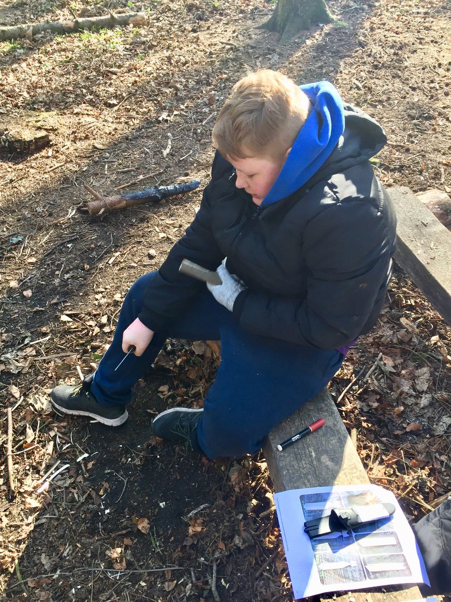 ElemoreForestS1's tweet photo. Perfect conditions for #forestschool today with more of our yr 8 pupils - they collected and cut wood, got a campfire going, and even started whittling - our first attempt at foxes! Great efforts all round #whittling #foxes #outdoored @ForestSchoolUK https://t.co/3uTfrb3pP8