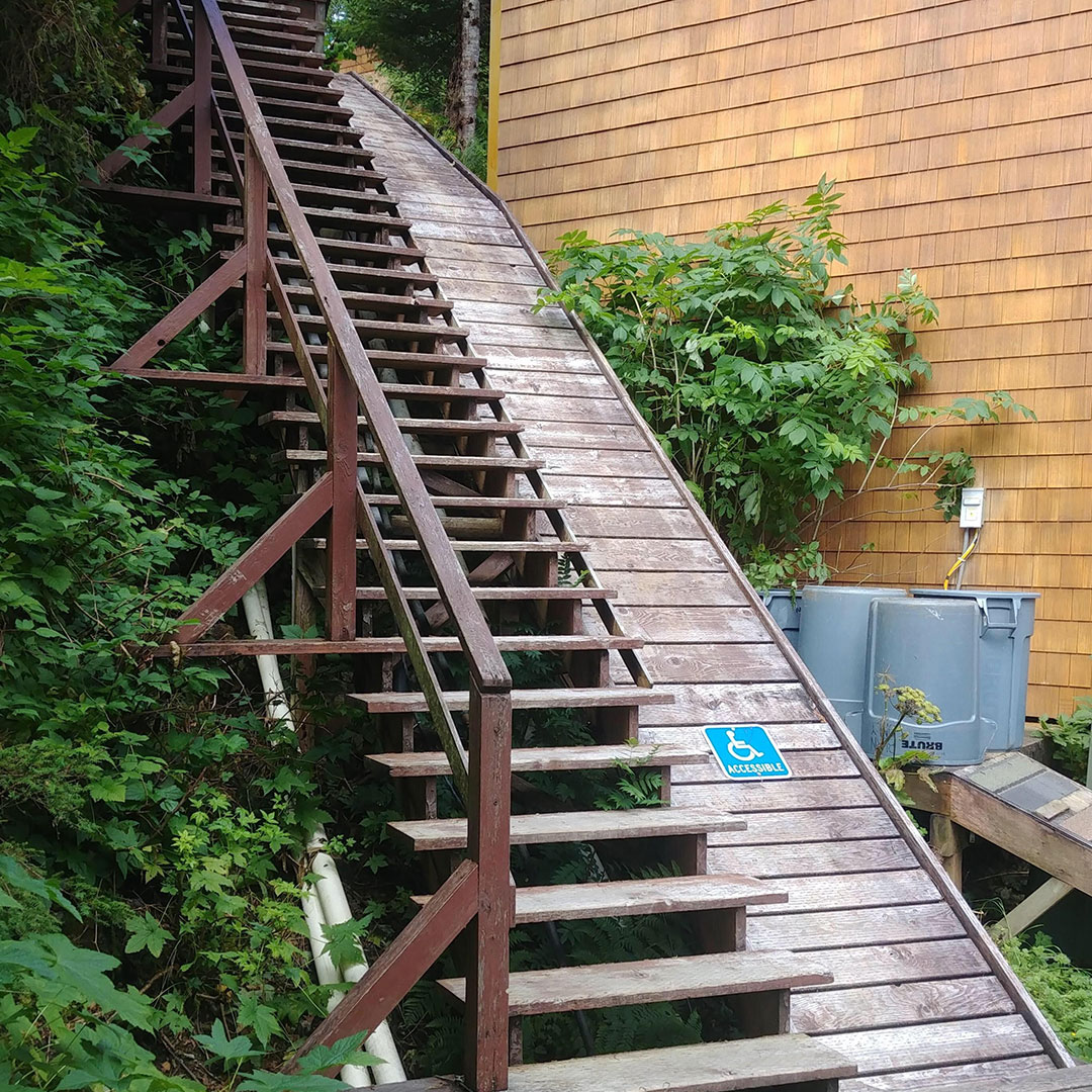 PiccoContest's tweet photo. 03.06.2020 Quarterfinalist "Rolling Ramp"
Submitter: Jacob H.
Source: r/wtf

#accessibility #homecarpentry #mountainbiking #cursedimages #cursed #hmmm #picco #adultswim https://t.co/r5U0cwLv0s