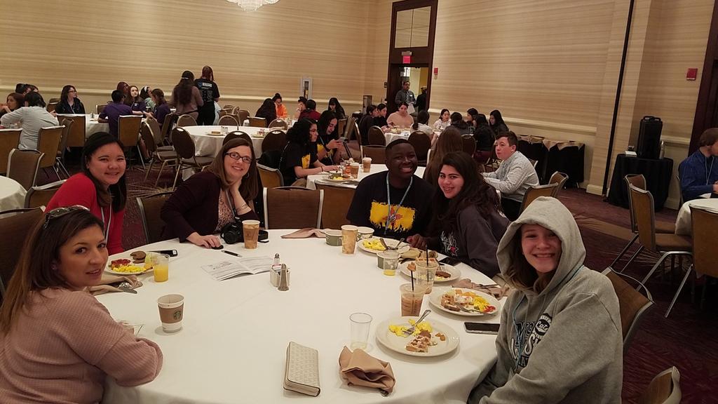 DaisyTieneLaFe's tweet photo. Getting ready for a productive day at the New Mexico Ed Rising Conference! #EdrisingNM2020 #futureeducators #Educatorsrising https://t.co/w09iRVoqYQ