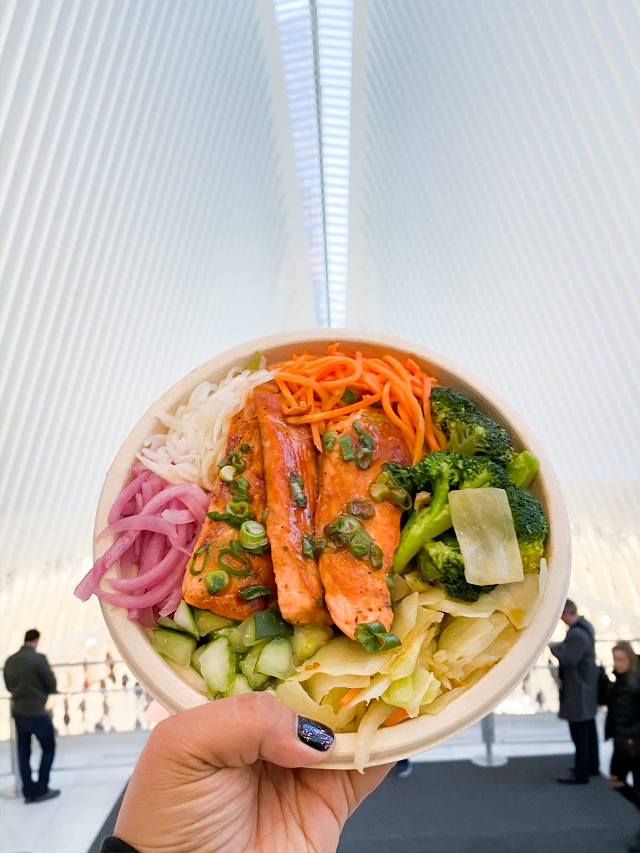 sotnyc's tweet photo. Did you know salmon is one of the best sources of the long-chain omega-3 fatty acids EPA + DHA? Together, DHA and EPA have been found to reduce inflammation and risk of chronic diseases, including heart disease.
Come in for a salmon teriyaki bowl that’s deliciously good for you! https://t.co/pCjo0Qo7yv