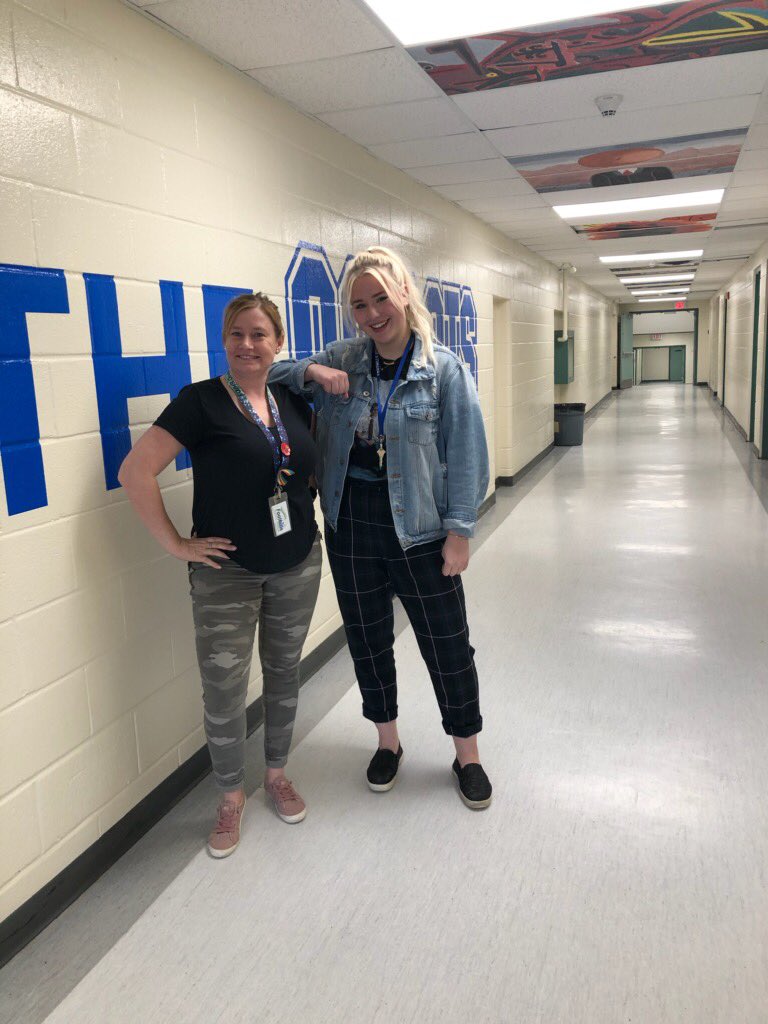 We love our student teachers!! <a href="/MissEmmaWalker1/">Emma Walker</a> <a href="/JordanMeyer16/">Jordan Meyer</a>