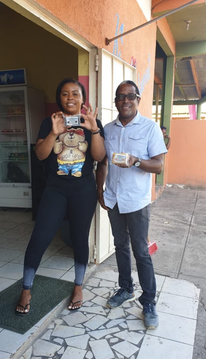 DrNormanDunn's tweet photo. I am always proud to see my #SESM residents starting #businesses. #ReneReid of #UniqueGlow has launched her line of products to include Cocoa Butter Lip Balm, Turmeric Soap etc., I encourage young people to get to building your ideas today. #youthsinentrepreneurship https://t.co/DZP0INvi5k