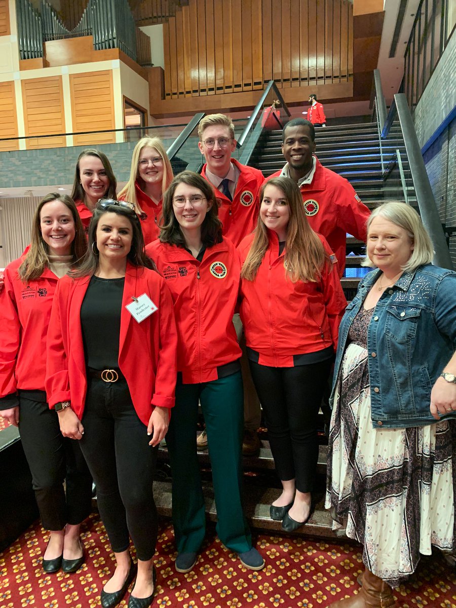 marseyjop71's tweet photo. With the wonderful @CityYearBoston Burke Team at City Year Career Day! #citytocareer #iworkatcomcast @ComcastNBCUCI @ComcastNewEng https://t.co/fFMtBpxCYd